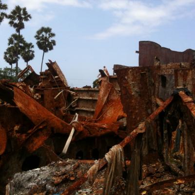 Wreck Removal & Ship Breaking